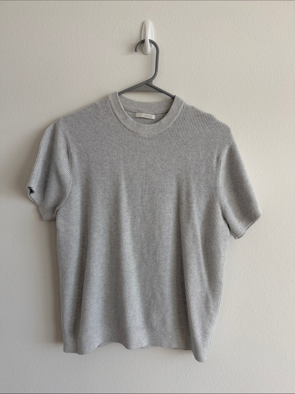 Zara Light Gray Ribbed Short-Sleeve Men's Knit Shirt